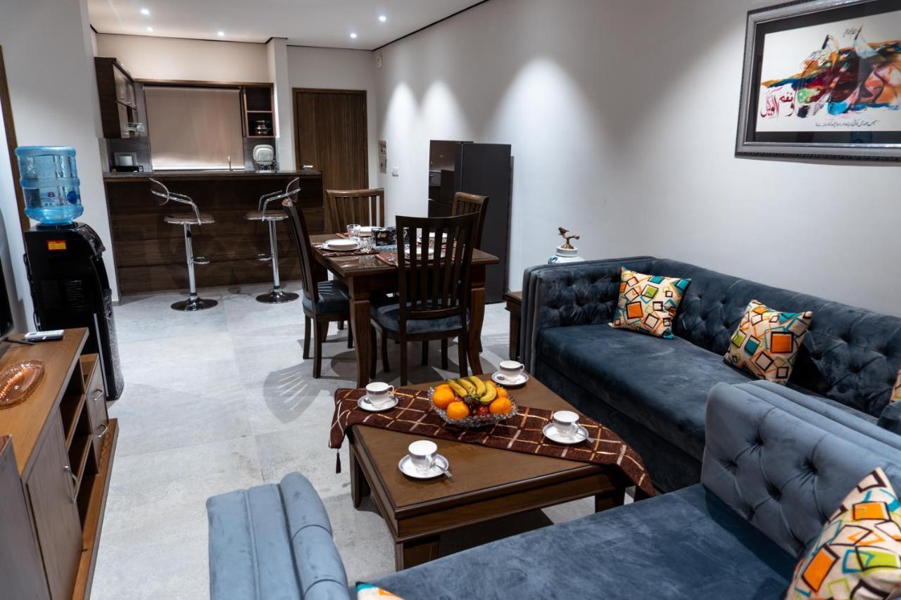 Trivelles Executive Suites Islamabad Extérieur photo