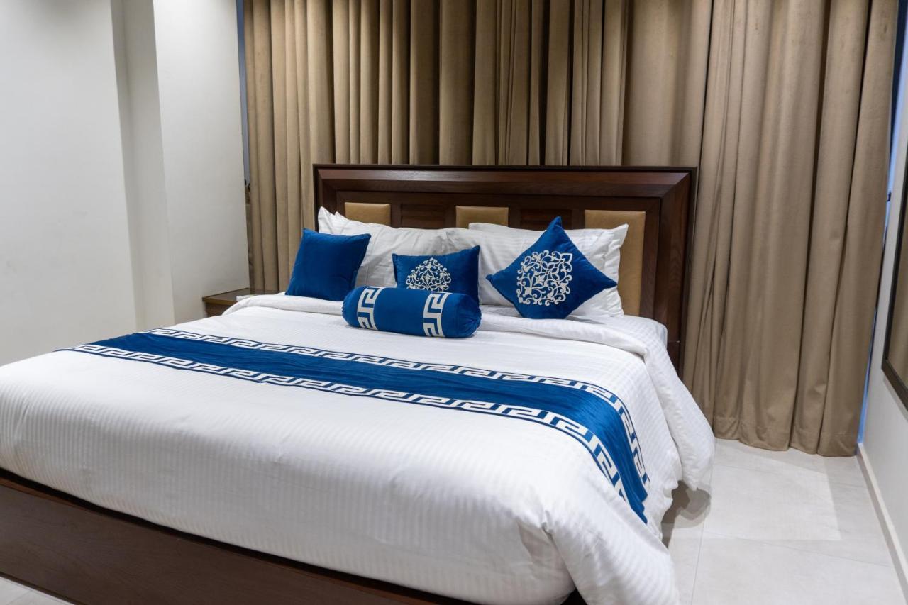 Trivelles Executive Suites Islamabad Extérieur photo
